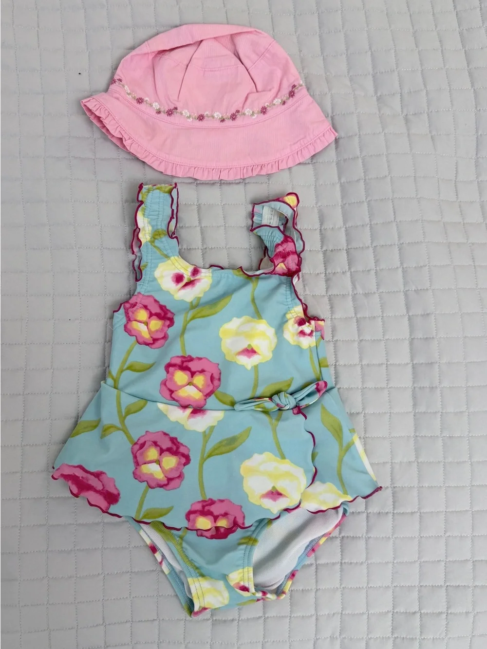 Janie and Jack Floral Ruffle One-Piece Swimsuit 12-18 mo. with Pink Sun Hat